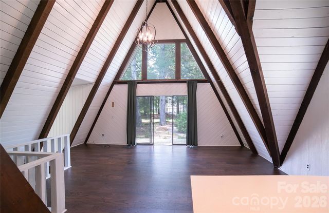 3555 Majestic View Place, Lenoir, NC 28645