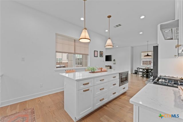 415 Alexander Avenue, New Braunfels, TX 78130