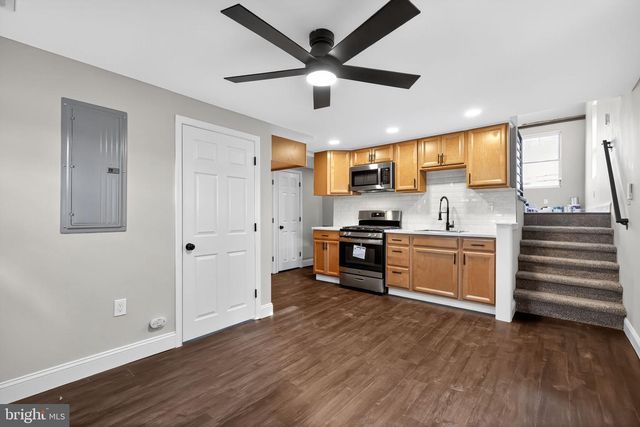 1556 SUMMIT ST, Marcus Hook, PA 19061