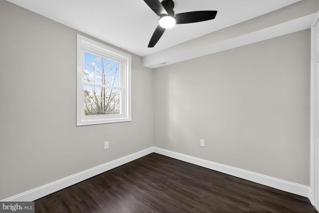 1556 SUMMIT ST, Marcus Hook, PA 19061