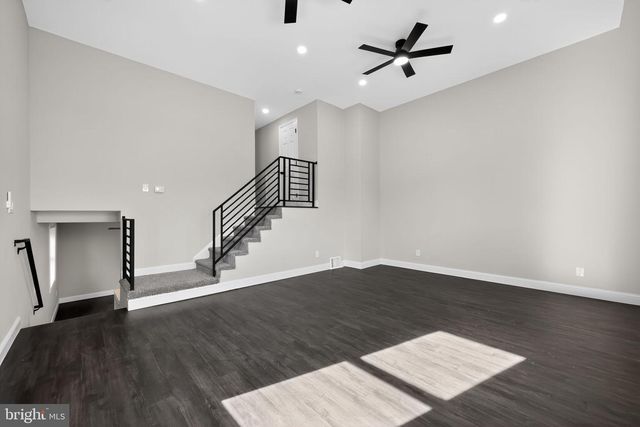 1556 SUMMIT ST, Marcus Hook, PA 19061