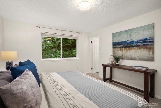 15806 SE 172nd Place, Renton, WA 98058