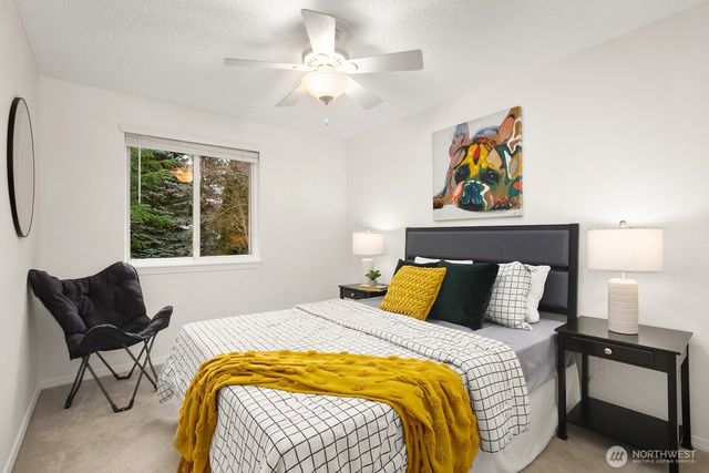 15806 SE 172nd Place, Renton, WA 98058