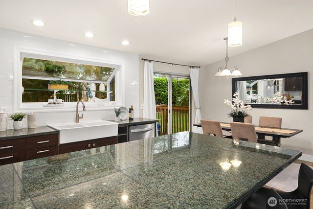 15806 SE 172nd Place, Renton, WA 98058