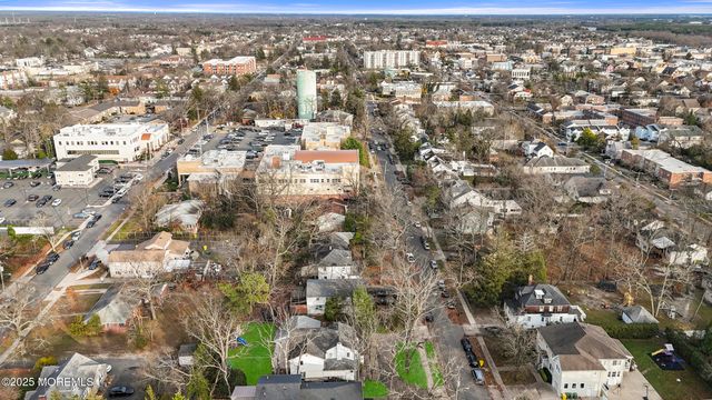 637 6th Street, Lakewood, NJ 08701