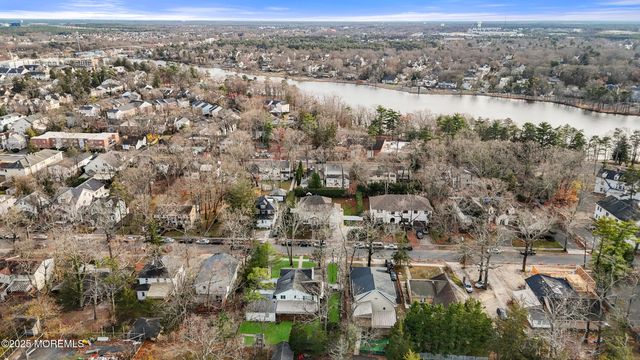 637 6th Street, Lakewood, NJ 08701