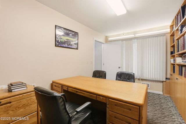 637 6th Street, Lakewood, NJ 08701