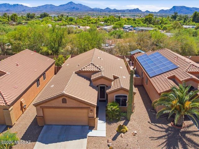 7901 N Chainfruit Cholla Drive, Tucson, AZ 85741