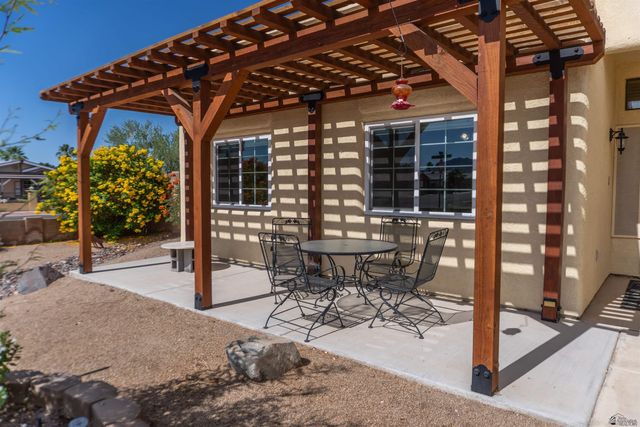11686 S Glenwood Ave, Yuma, AZ 85367