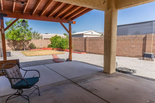 11686 S Glenwood Ave, Yuma, AZ 85367