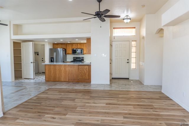 11686 S Glenwood Ave, Yuma, AZ 85367