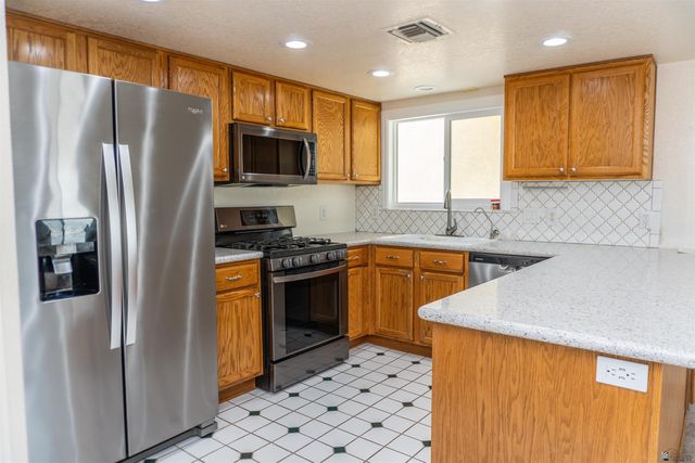 11686 S Glenwood Ave, Yuma, AZ 85367