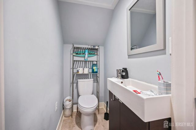 74 Wyoming Avenue, Spotswood, NJ 08884