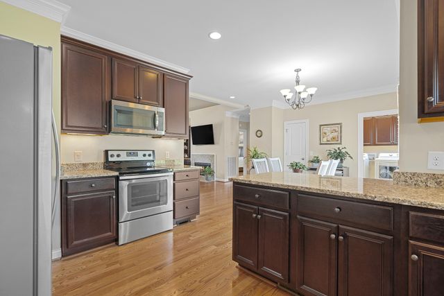 105 Wagners Way, White Bluff, TN 37187