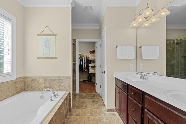 105 Wagners Way, White Bluff, TN 37187