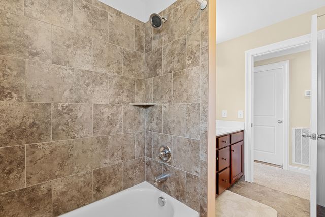 105 Wagners Way, White Bluff, TN 37187