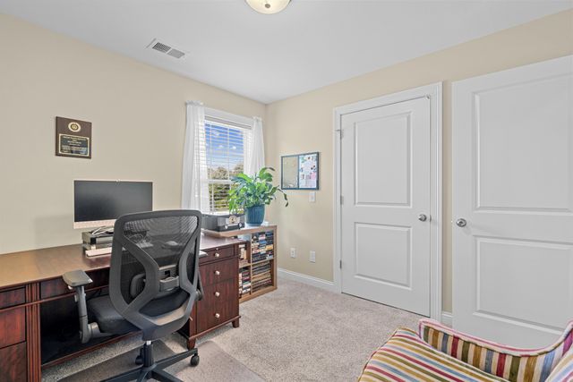 105 Wagners Way, White Bluff, TN 37187