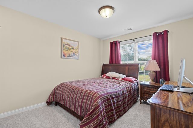 105 Wagners Way, White Bluff, TN 37187