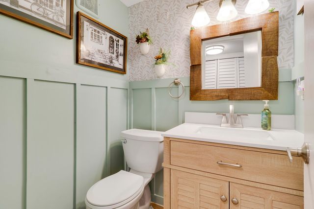 269 Norwich L, West Palm Beach, FL 33417