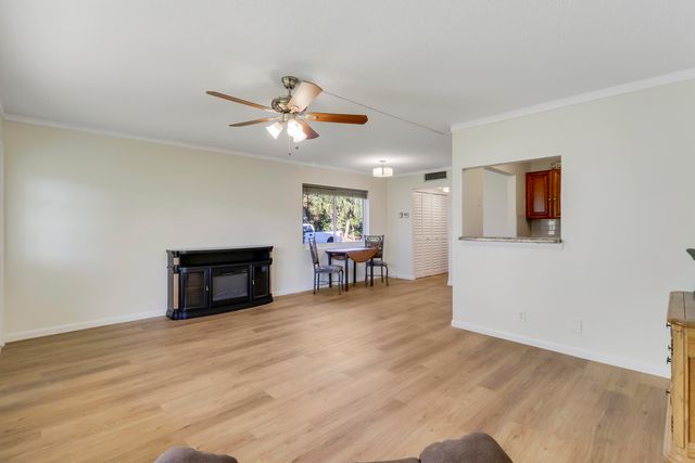 269 Norwich L, West Palm Beach, FL 33417