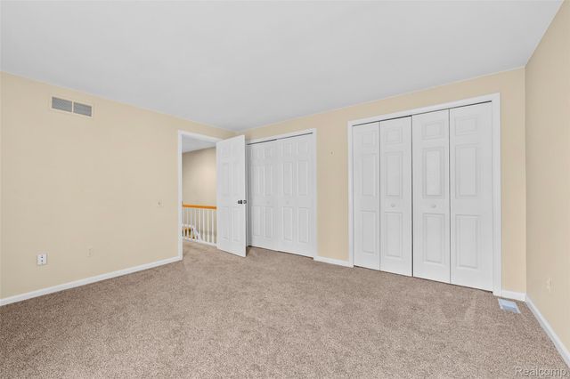 1204 S Timberview Trail, Bloomfield Hills, MI 48304