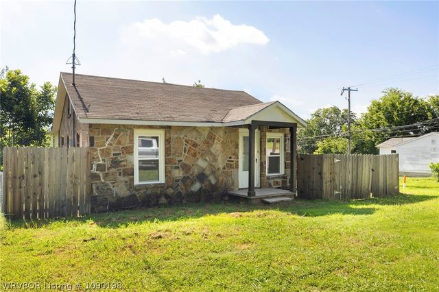 802 Buena Vista Avenue, Van Buren, AR 72956