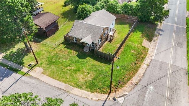 802 Buena Vista Avenue, Van Buren, AR 72956