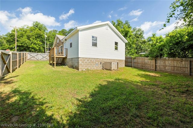 802 Buena Vista Avenue, Van Buren, AR 72956