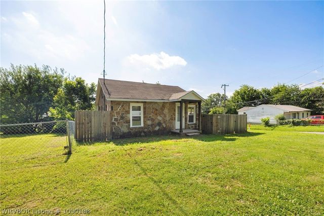 802 Buena Vista Avenue, Van Buren, AR 72956