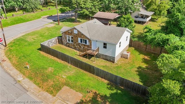 802 Buena Vista Avenue, Van Buren, AR 72956