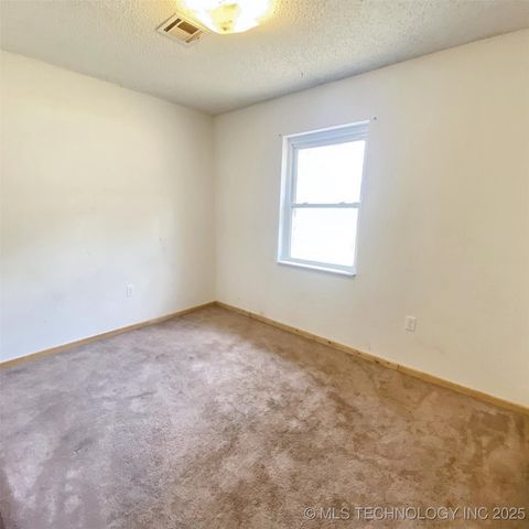 1648 Louise Street, Westville, OK 74965