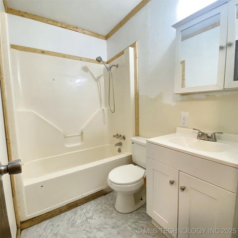 1648 Louise Street, Westville, OK 74965