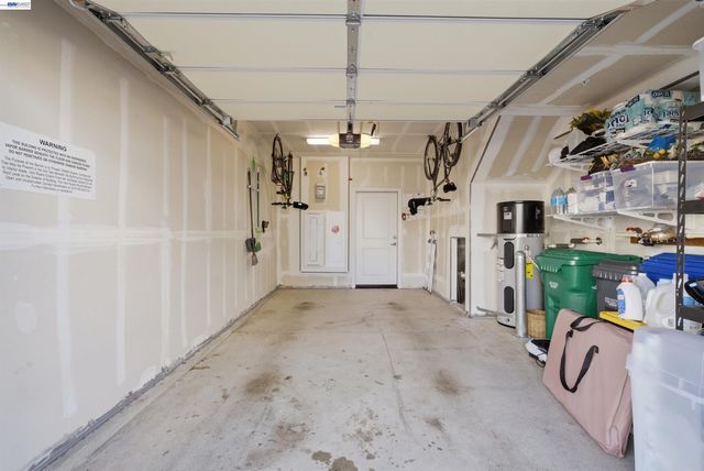 440 Pawnee Ln, Alameda, CA 94501