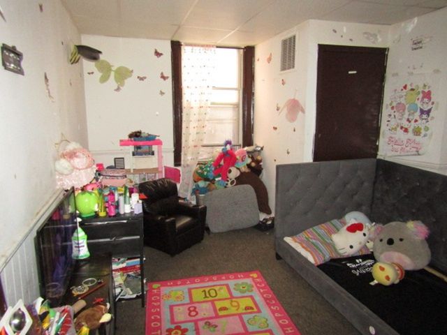 606 Middle St, Central North Side, PA 15212