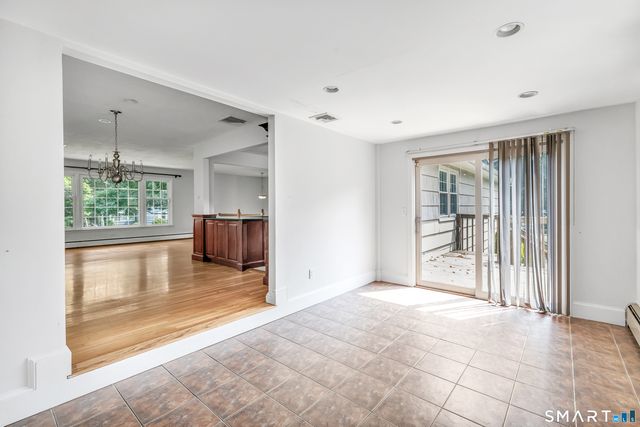 22 Old Lantern Place, Norwalk, CT 06851
