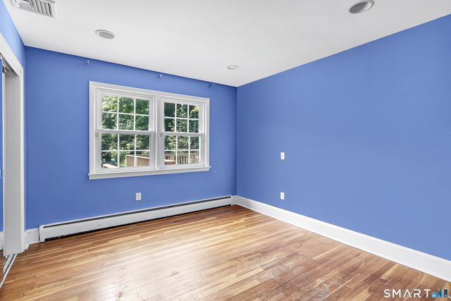 22 Old Lantern Place, Norwalk, CT 06851