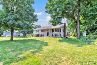 22 Old Lantern Place, Norwalk, CT 06851
