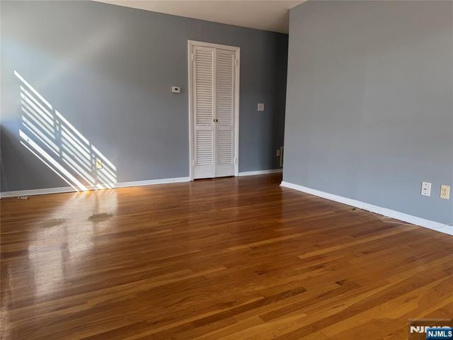 39 Franklin 2, Tenafly, NJ 07670