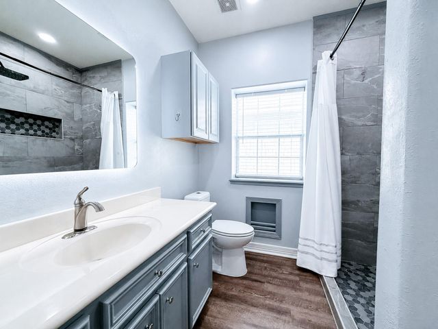 540 Springwood Drive, Conroe, TX 77385