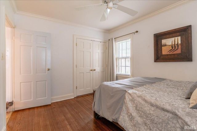 3306 Bayard Park Drive, Evansville, IN 47714