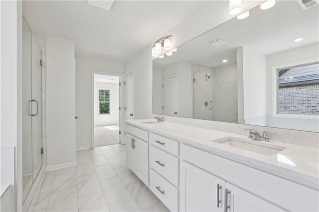 5816 Creek Indian Drive, Sugar Hill, GA 30518