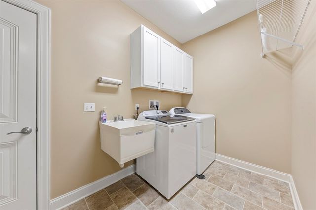 4606 Webber Ln, Murrysville, PA 15668