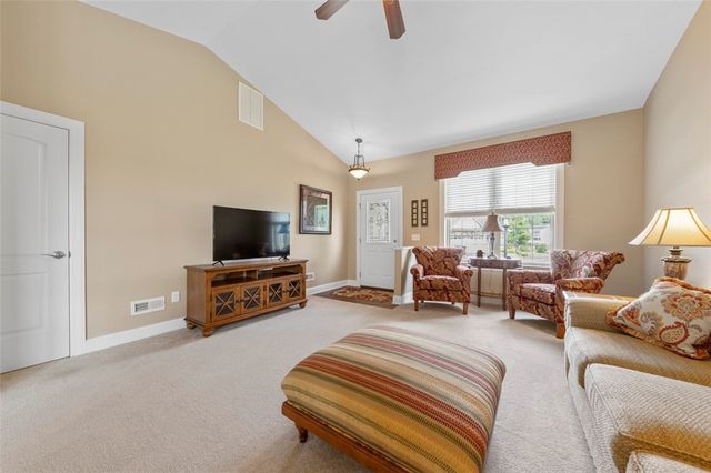 4606 Webber Ln, Murrysville, PA 15668