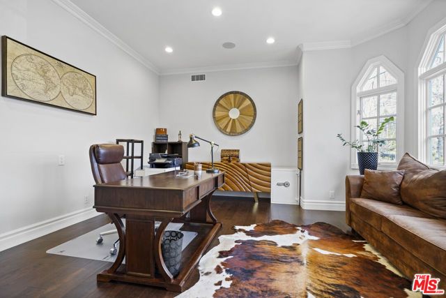 22510 La Quilla Drive, Chatsworth (los Angeles), CA 91311