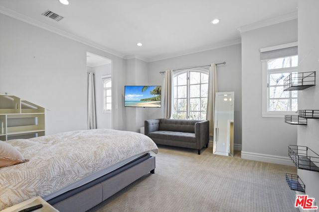 22510 La Quilla Drive, Chatsworth (los Angeles), CA 91311