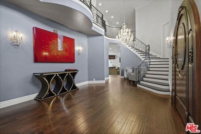 22510 La Quilla Drive, Chatsworth (los Angeles), CA 91311