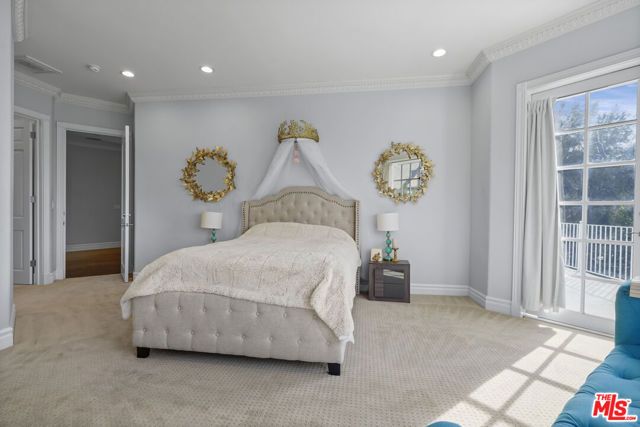 22510 La Quilla Drive, Chatsworth (los Angeles), CA 91311