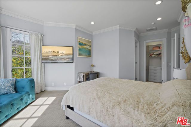 22510 La Quilla Drive, Chatsworth (los Angeles), CA 91311