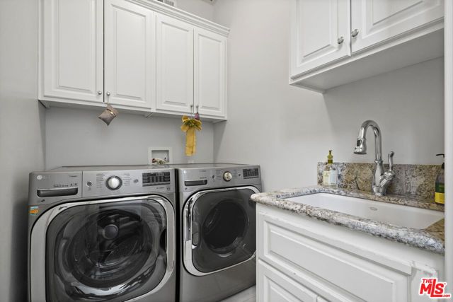 22510 La Quilla Drive, Chatsworth (los Angeles), CA 91311