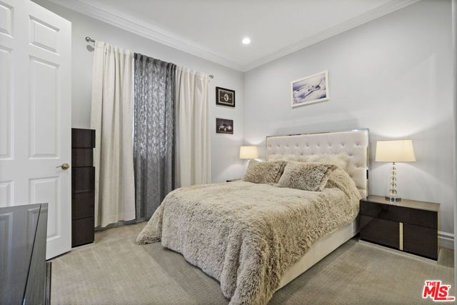 22510 La Quilla Drive, Chatsworth (los Angeles), CA 91311